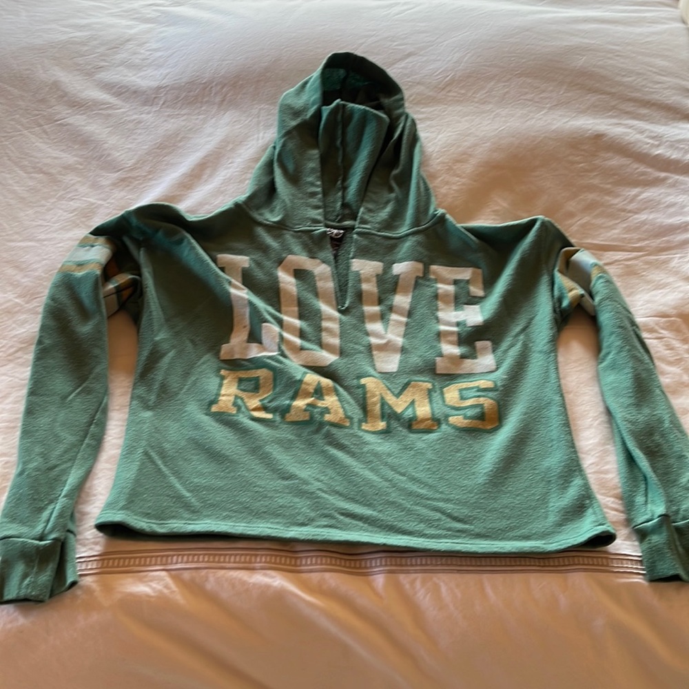 Cropped hoodie!
